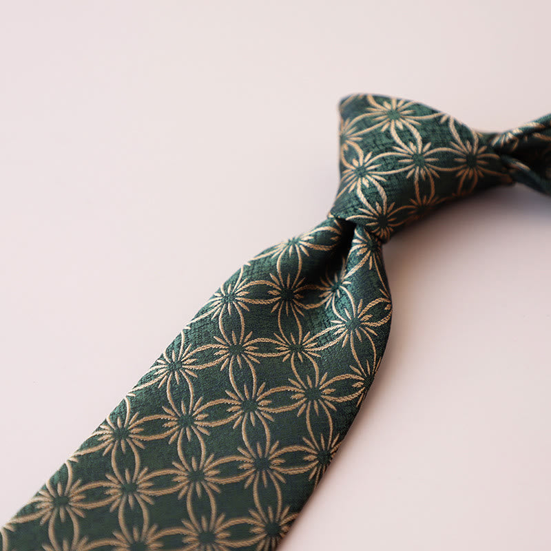 Men's Green Daisy Floral Pattern Necktie