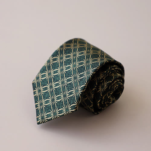Men's Green Daisy Floral Pattern Necktie