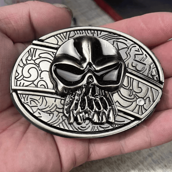 Men's Skull Head Leather Belt With Folding Knife