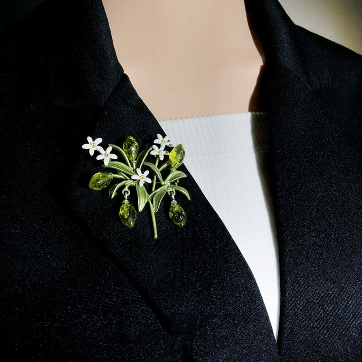 Women's Green Plant Lemon Drop Brooch