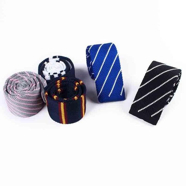 Men's Diagonal Striped Knitted Necktie