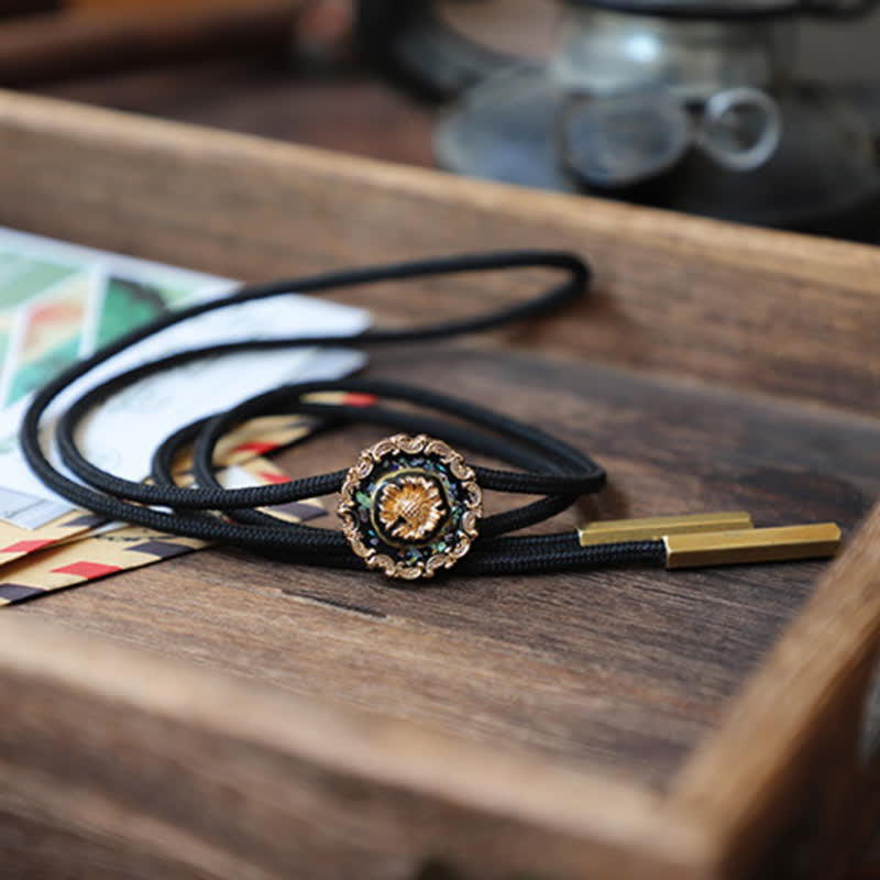 Vintage Style Gold Detailed Sunflower Bolo Tie