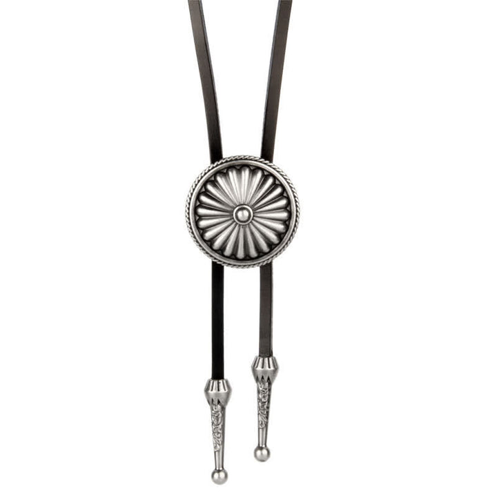 Round Concho Sweater Chain Bolo Tie