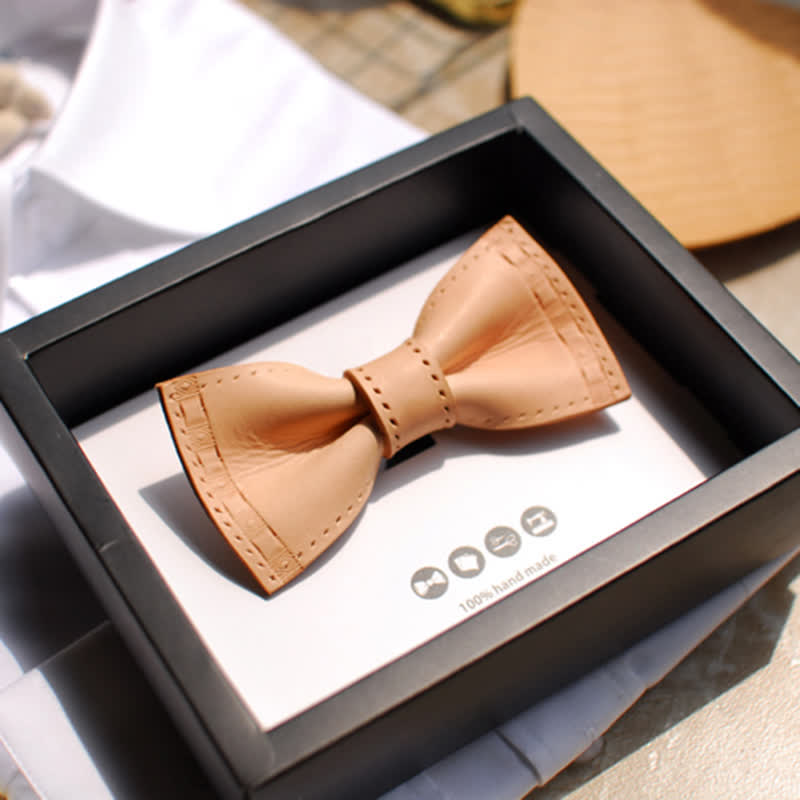 Men's Personalized Plant Tanned Leather Bow Tie