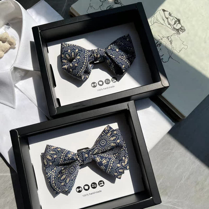 Men's Royal Floral Pattern Neutral Navy Bow Tie