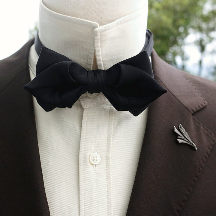 Men's Bud-Like Solid Color Pointed Bow Tie