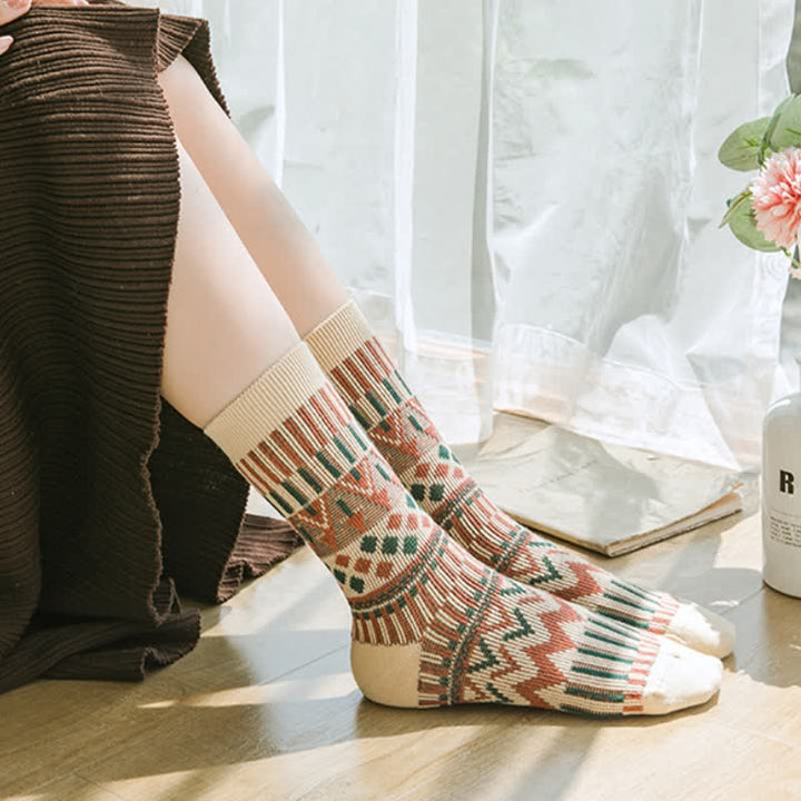 Colored Tribal-Like Pattern Cotton Socks