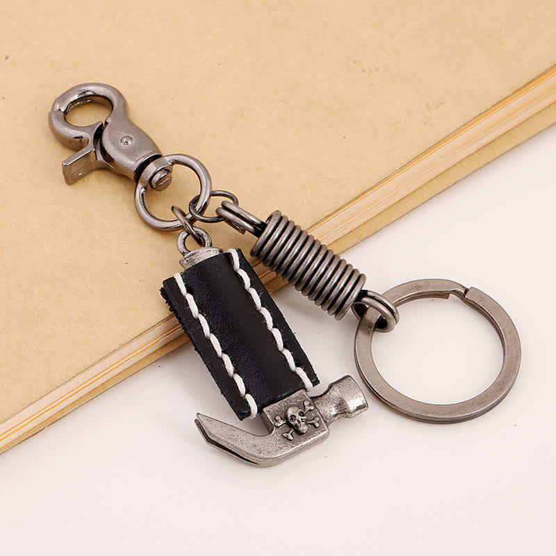 Street Style Hammer Carved Skull Leather Keychain - Black - image 1