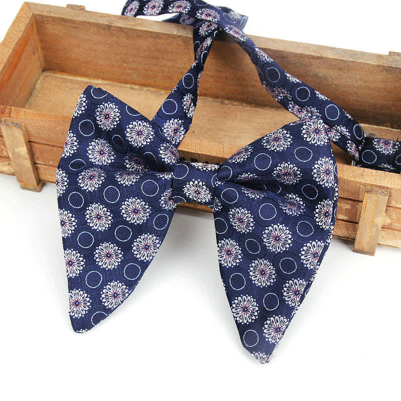 Men's Elegant Paisley Flower Oversized Pointed Bow Tie