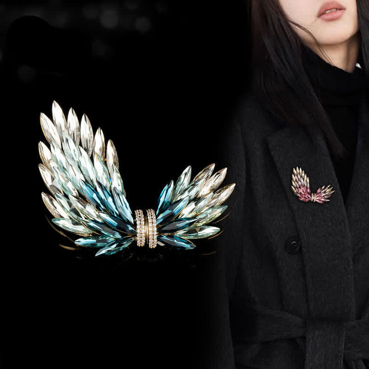 Women's Luxury Elegant Shiny Zircon Wings Brooch