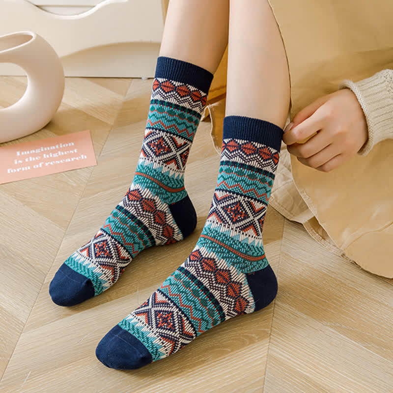 Casual Geometric Colorful Knit Cotton Crew Socks