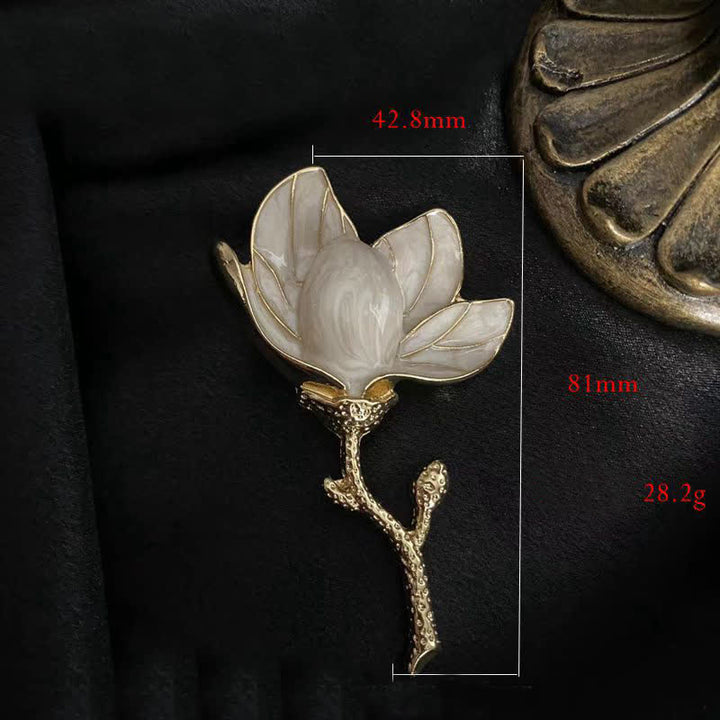 Women's Exaggerated Court Style White Magnolia Brooch