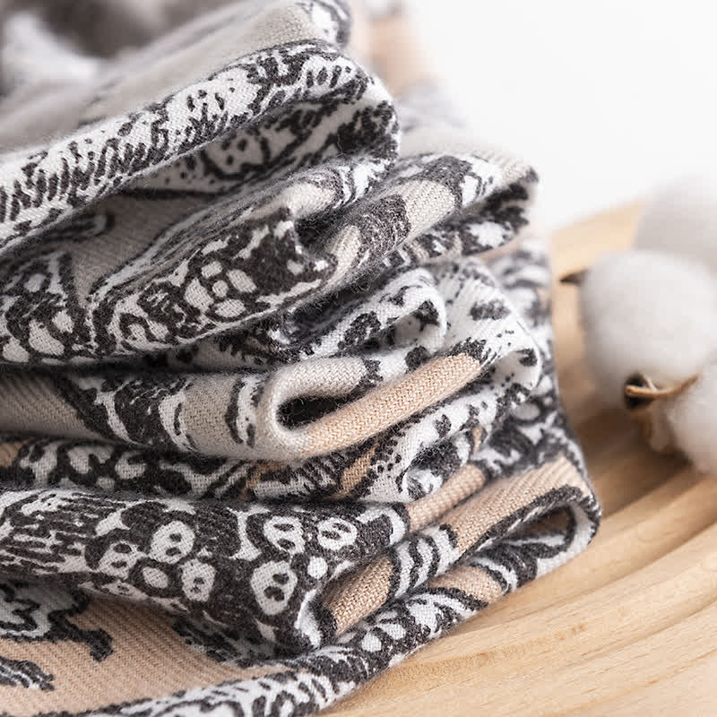 Women's Vintage National Style Gray Printing Scarf