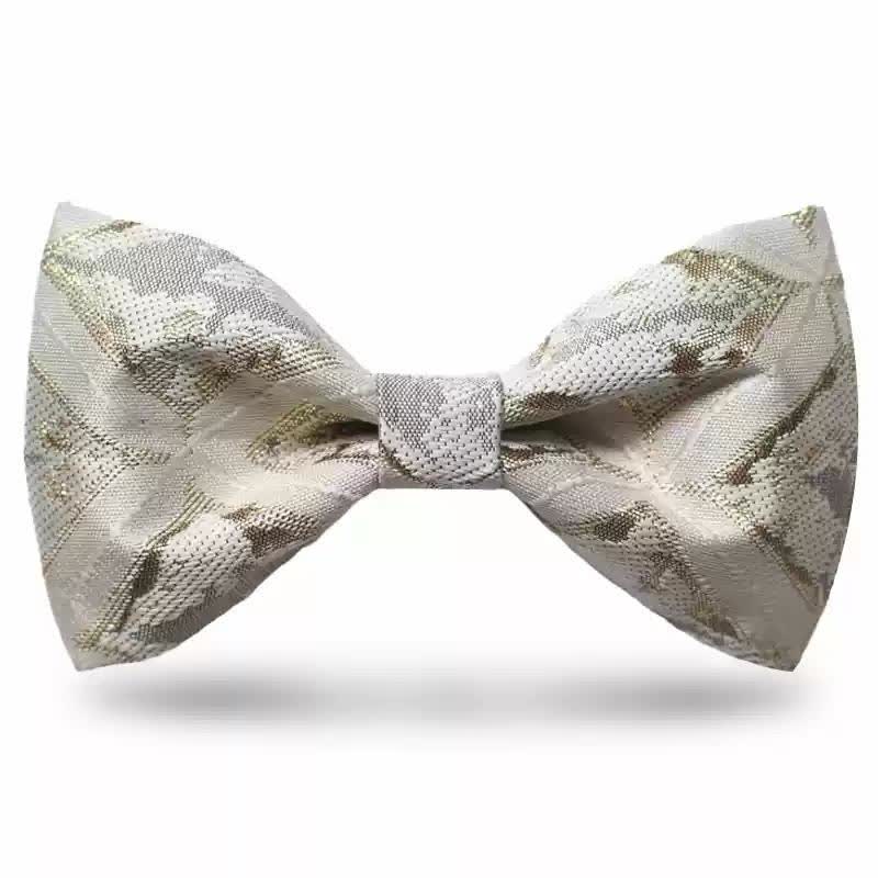 Men's Timeless Delicate Gold Jacquard Bow Tie