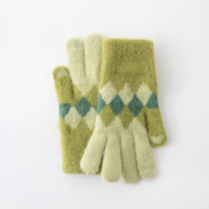 Colorful Diamond Pattern Warm Plush Knitted Gloves