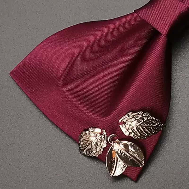 Men's Burgundy Metal Leaves Embellishment Bow Tie