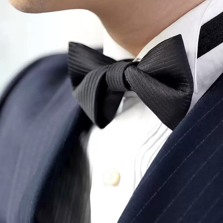 Men's Black Subtle Twilled Navy Striped Business Bow Tie