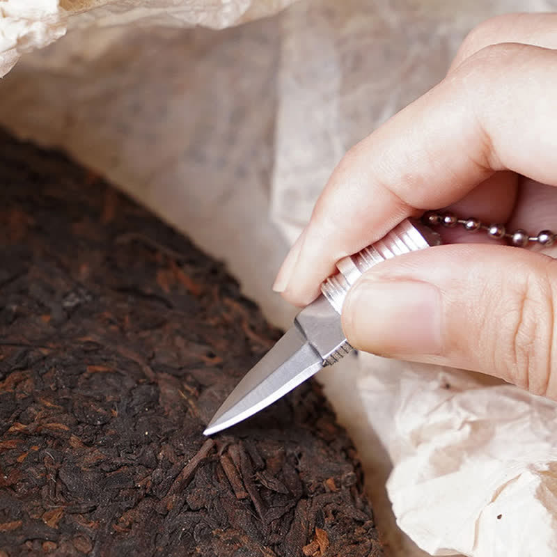 Golden Color Lamp Bulb Shape Hidden Knife Keychain - image 5