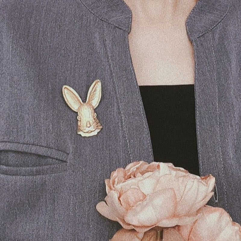 Vintage Rabbit Head Brooch Metal Shirt Accessories