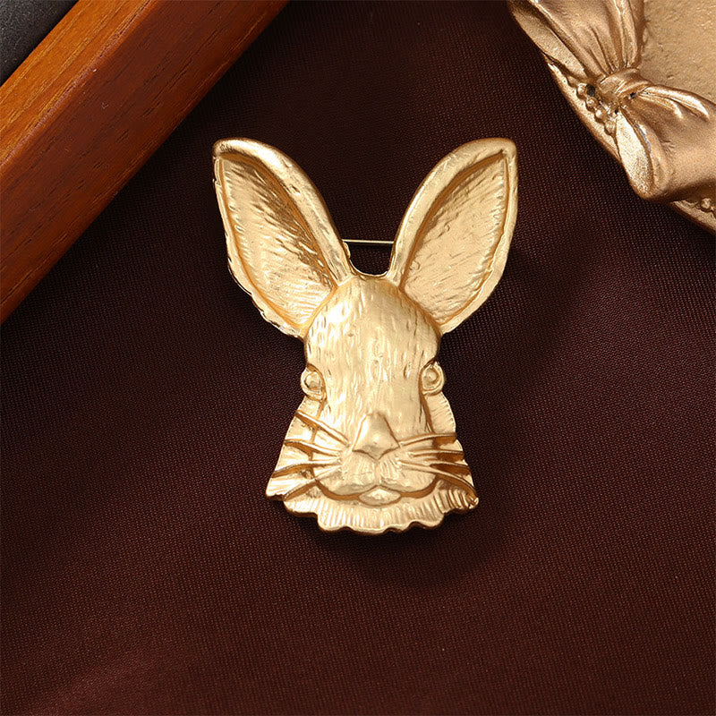 Vintage Rabbit Head Brooch Metal Shirt Accessories
