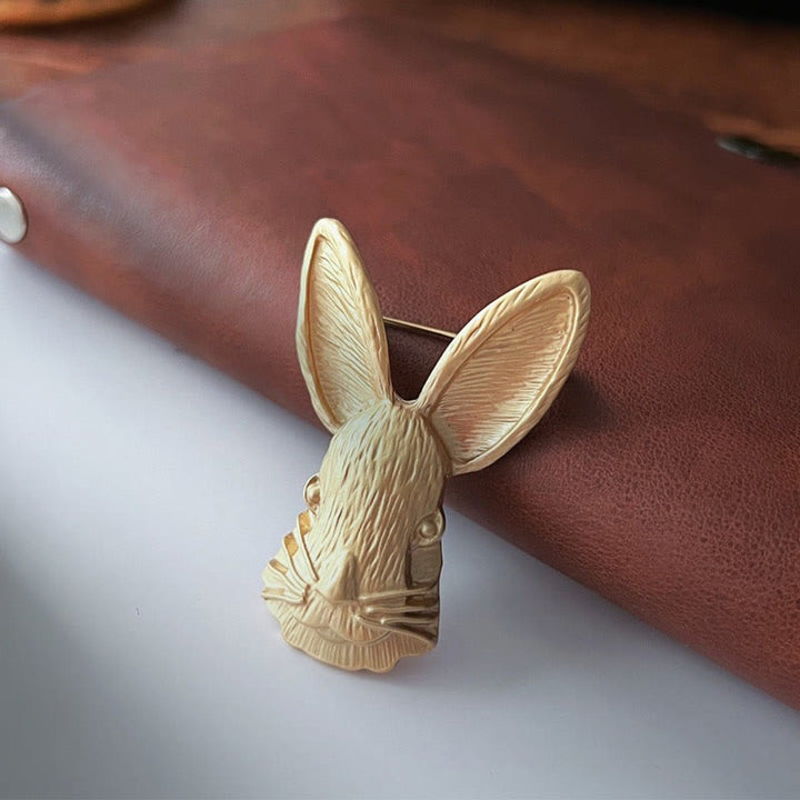 Vintage Rabbit Head Brooch Metal Shirt Accessories