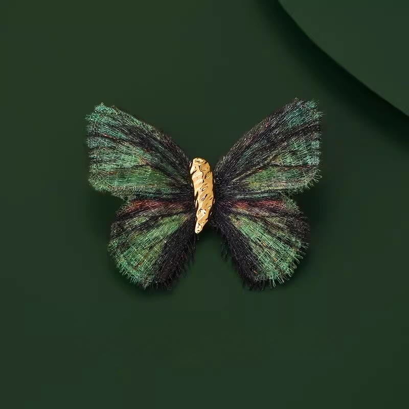 Women's Retro Butterfly Gradient Color Embroidered Brooch