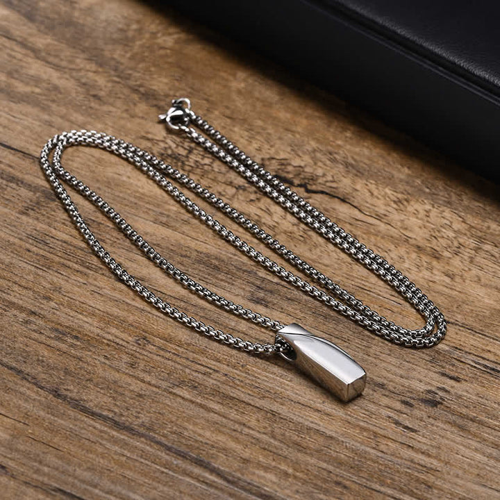 Chic Custom Name Twist Pendant Necklace