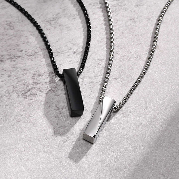 Chic Custom Name Twist Pendant Necklace