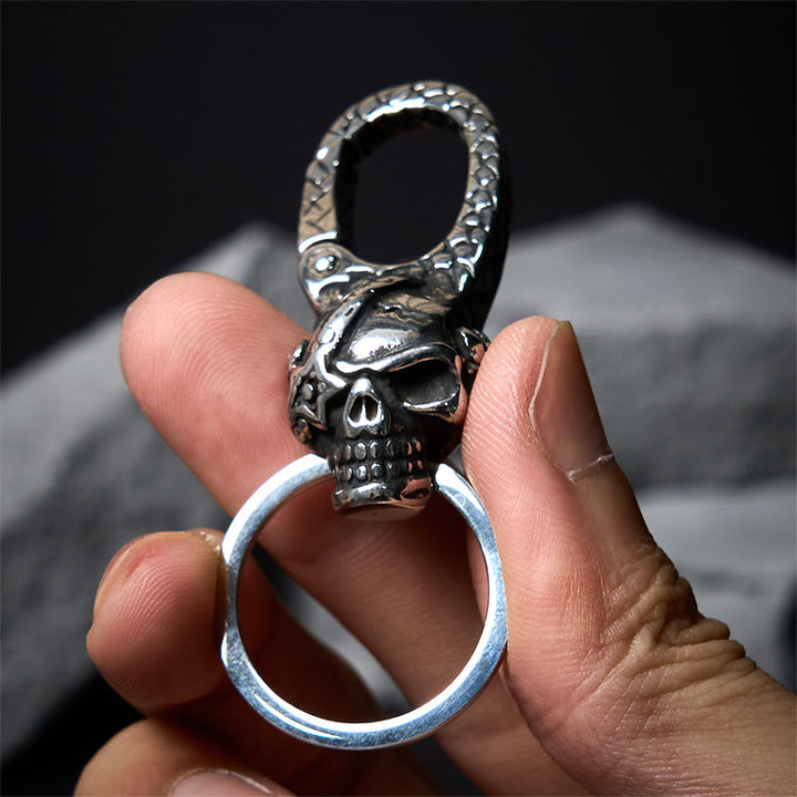 Creative Pirate Skull Captain Metal Keychain - image 1