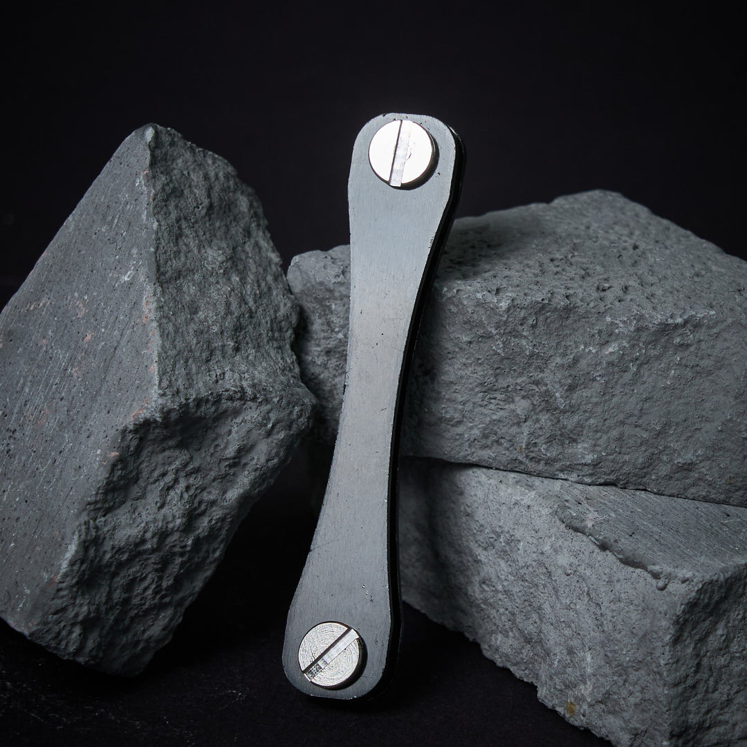 Space Saving And Comfortable To Carry Compact Key Organizer - Black - image 4