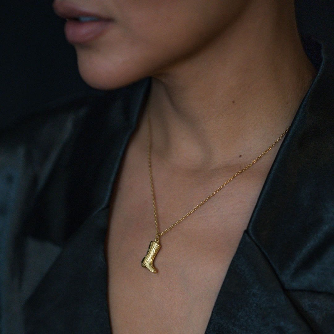 Exquisite Western Golden Cowboy Boot Stars Pendant Necklace - image 3