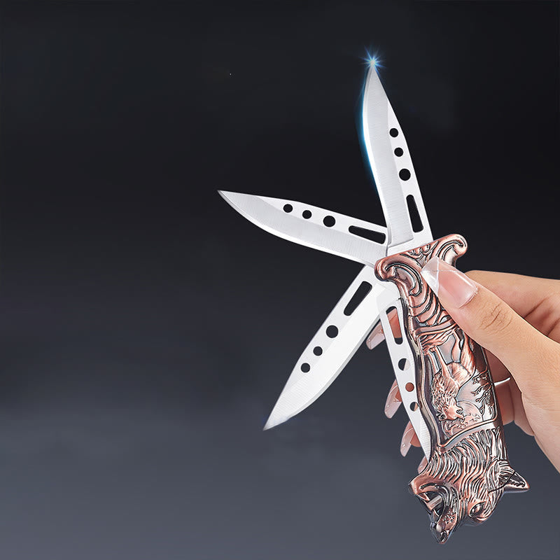 2-in-1 Wolf Head Folding Knife Butane Lighter - image 2