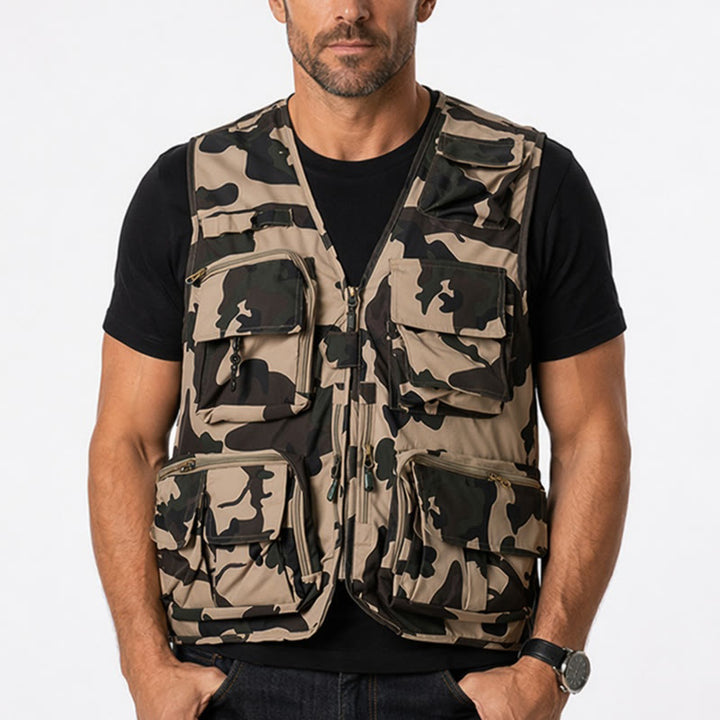 Camo Hunting Multi-Pocket Lightweight Mesh Lined Utility Vest - image 1