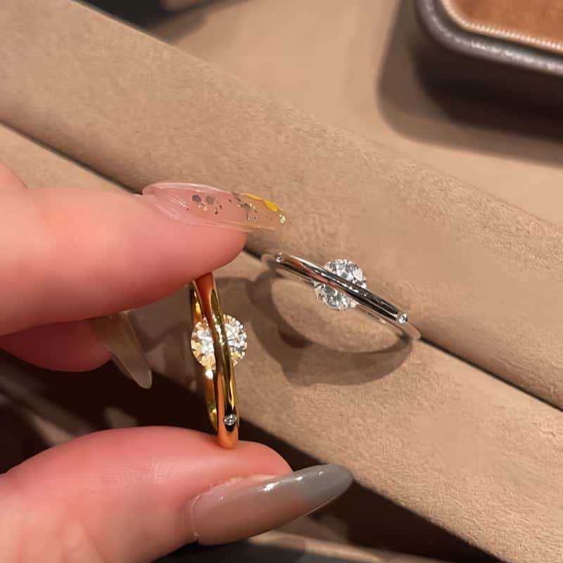 S925 Silver Rotatable Star Ring Dainty Spinning Planet Ring for Women Daily Wear Gift - image 0