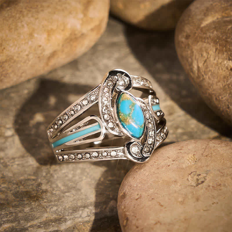 Gorgeous Vintage Carved Statement Ring Ethnic Metal Ring for Party Gift - image 1