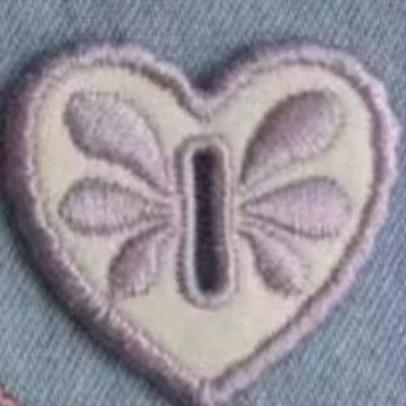 Decorative Heart-Shaped Embroidered Removable Accessory Button Hook - Light Pink - image 5