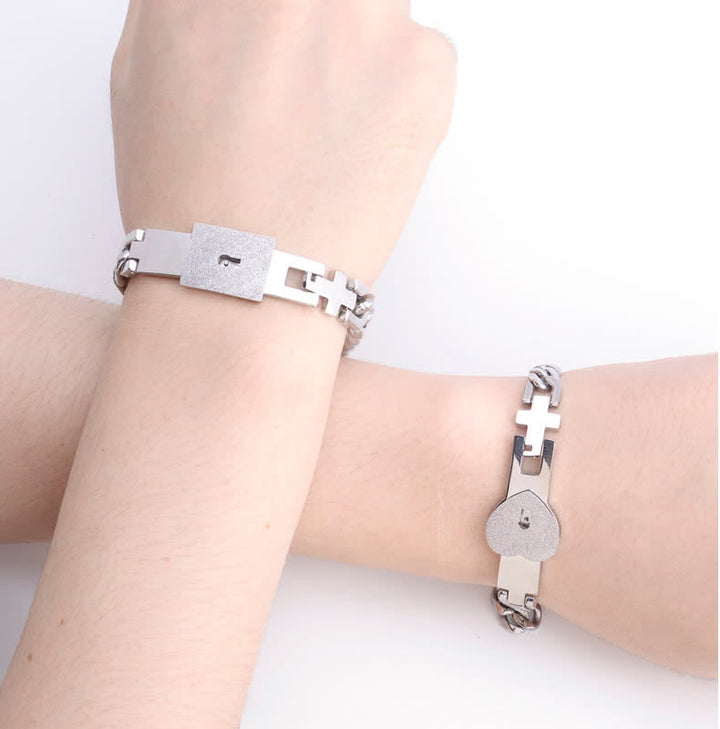 2Pcs Matching Heart Lock And Key Interlocking Couple Bracelets Set - image 1