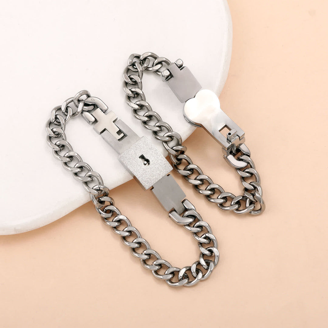 2Pcs Matching Heart Lock And Key Interlocking Couple Bracelets Set - image 8