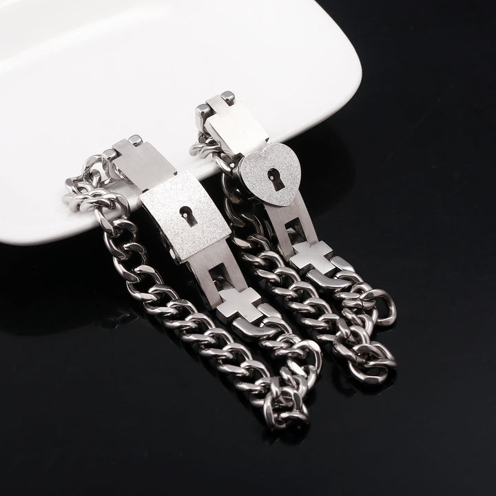 2Pcs Matching Heart Lock And Key Interlocking Couple Bracelets Set - Silver - image 0