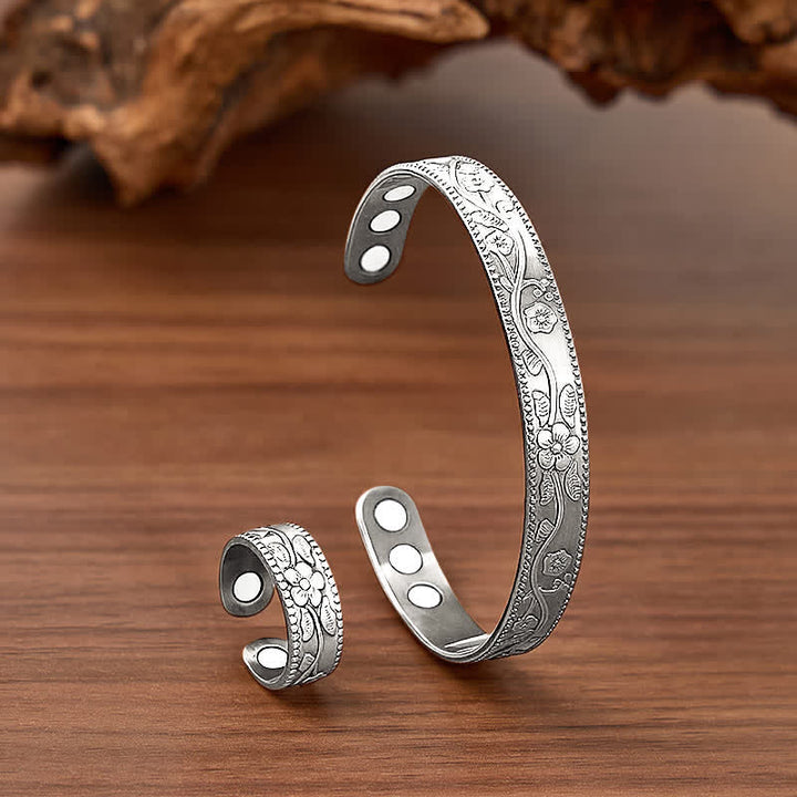 Vintage Floral Embossed Magnetic Bracelet And Ring Set - Silver - image 4