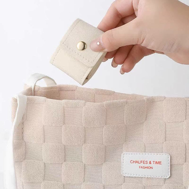 Portable Foldable 4-Slot Travel Roll Jewelry Box - image 4