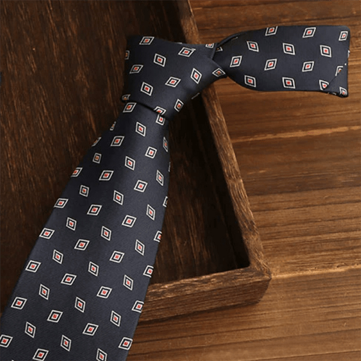 Men's Navy & Red Diamonds Necktie