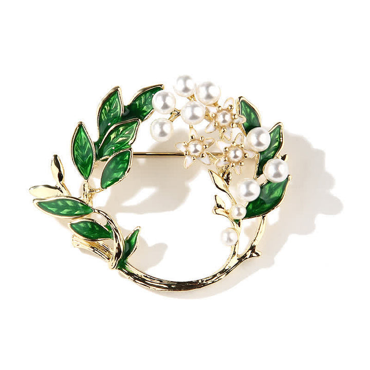 Women's Gardenia Blossom Wreath Brooch