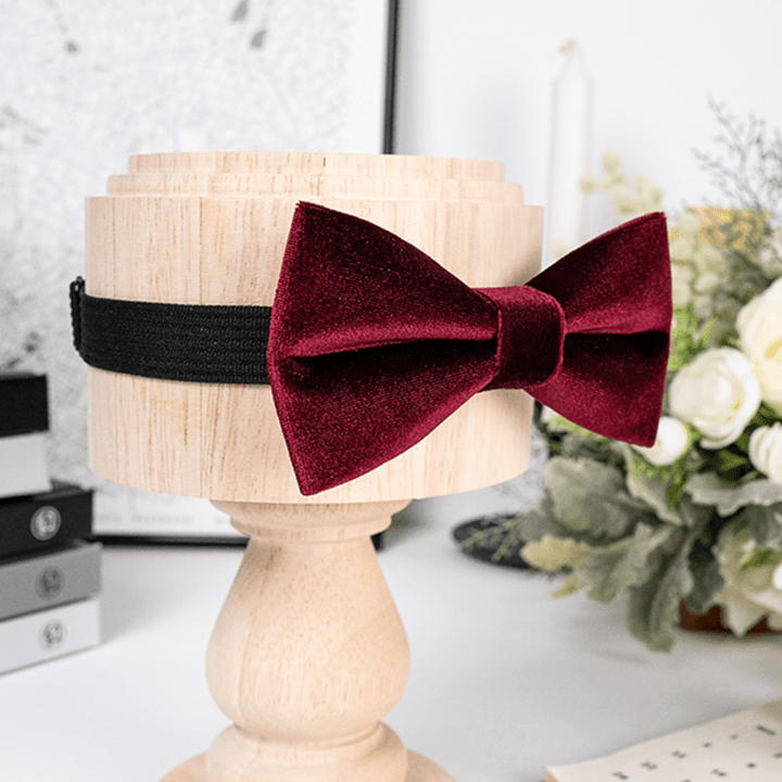 Men's Burgundy Solid Color Velvet Bow Tie