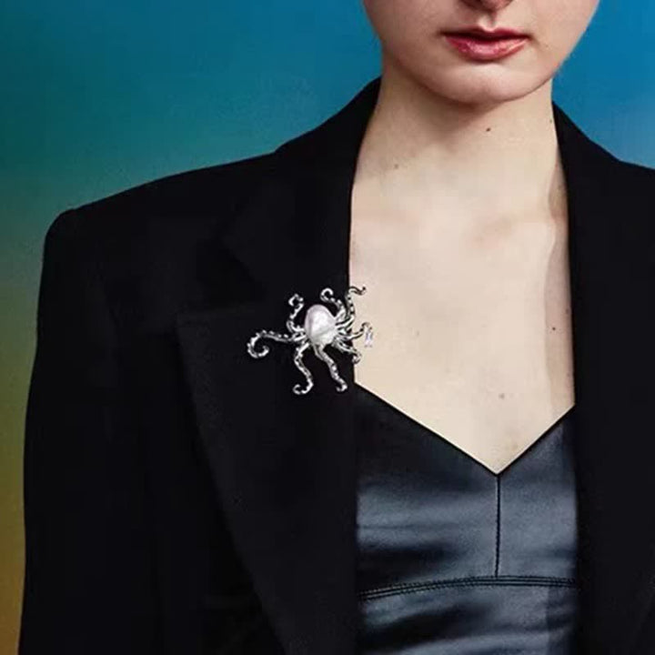 Unisex Tropic Octopus Large Pearl Brooch