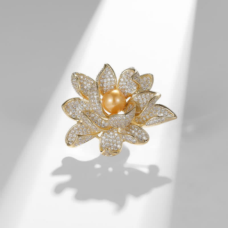 Women's Three-Dimensional Pearl Lotus Brooch