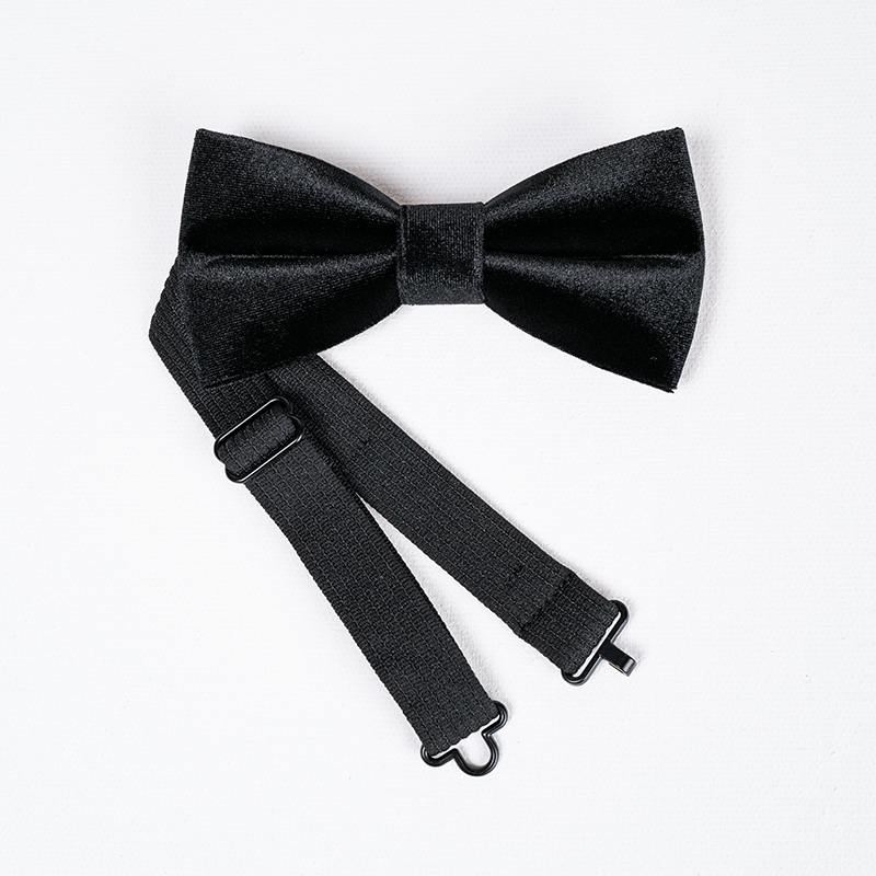 Men's Obsidian Black Solid Color Velvet Bow Tie