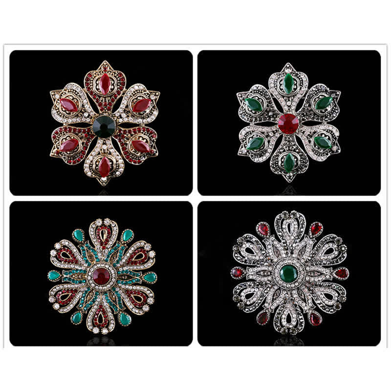 Women's Baroque Palace Crystal Brooch