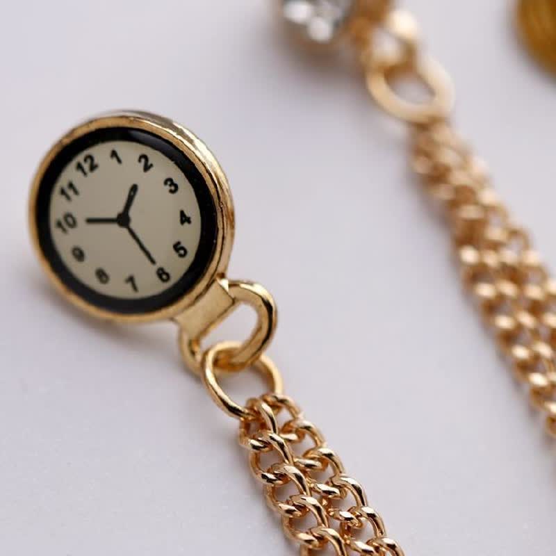 Men's Vintage Badge Clock Chain Brooch