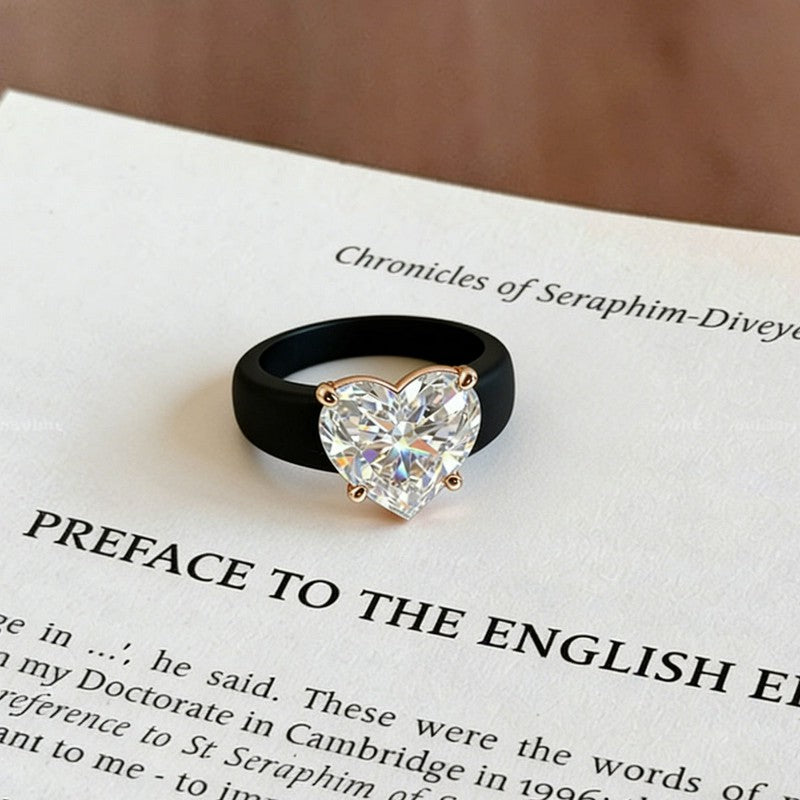 Heart-Shaped Cubic Zircon Soft Hypoallergenic Silicone Ring - Black & White - US 10 - image 1